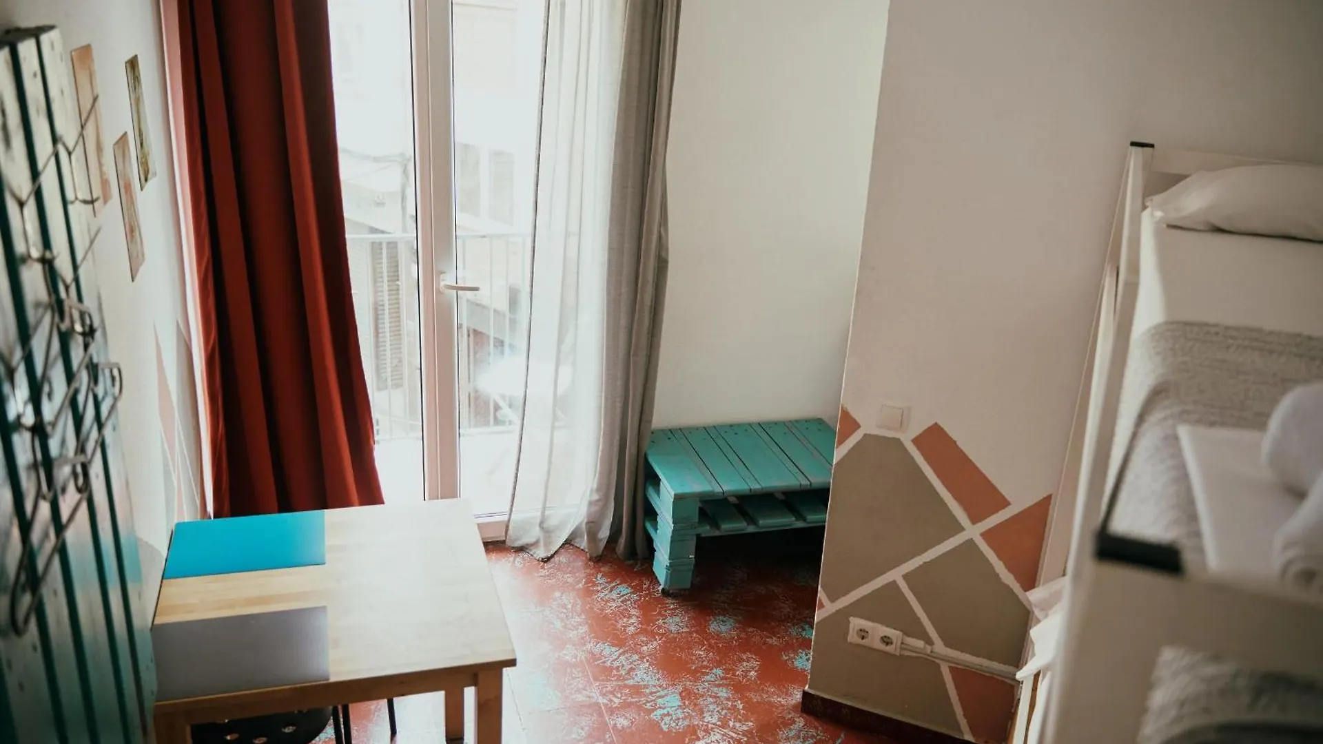 Hostel Lagom Apartments New, 5 Min Walk From The Sea Lloret de Mar