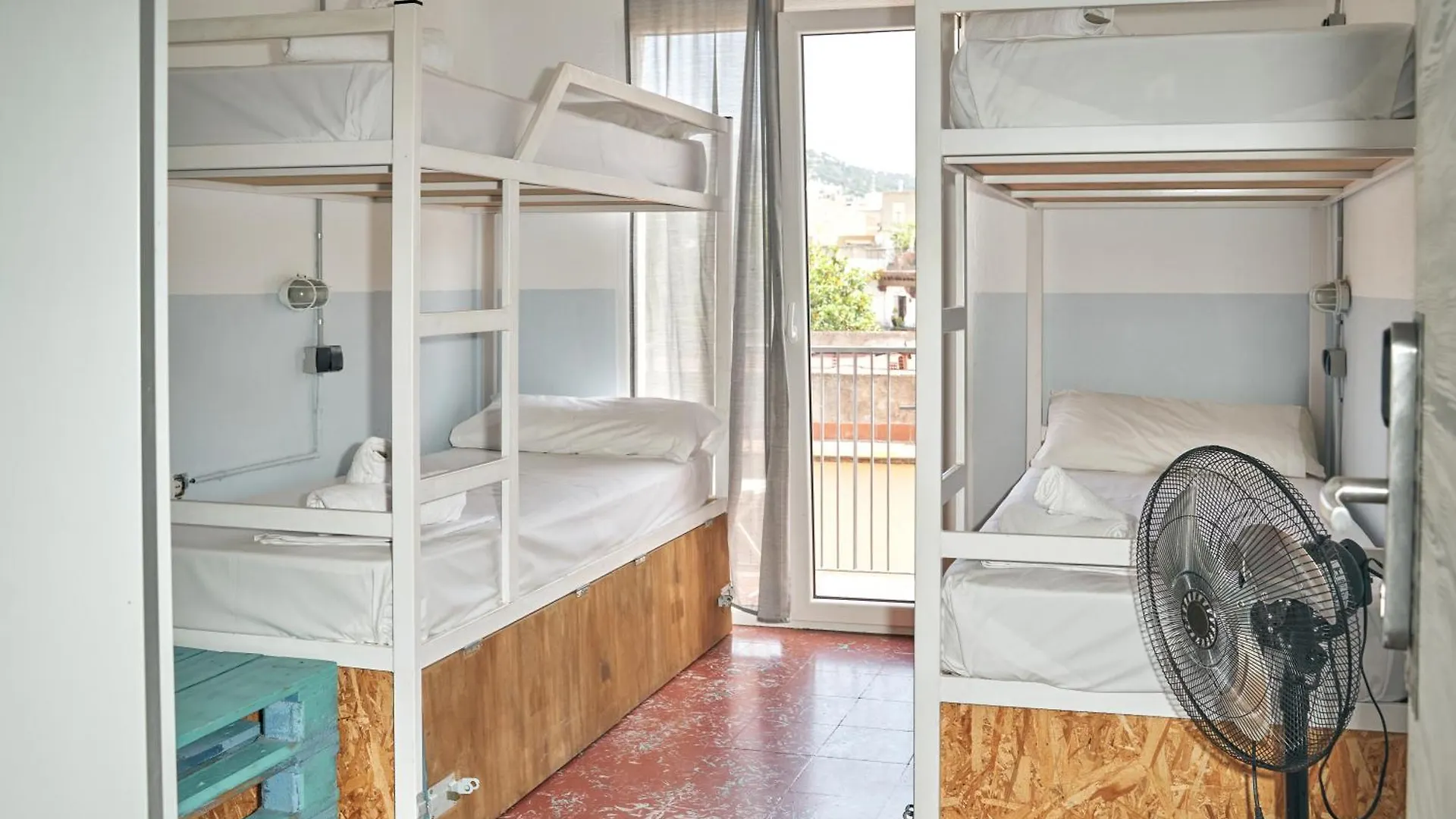 Hostel Lagom Apartments New, 5 Min Walk From The Sea Lloret de Mar